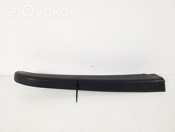 Mercedes-Benz Vito Viano W639 Altro elemento di rivestimento della portiera anteriore A6397270771