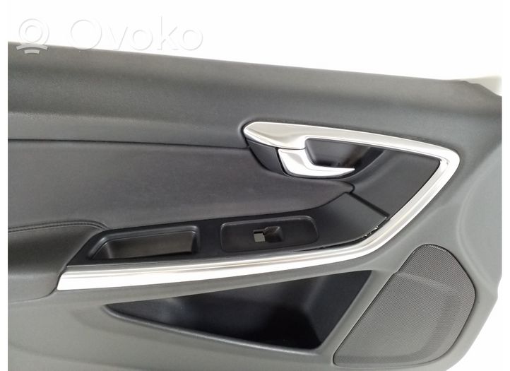 Volvo V60 Rivestimento del pannello della portiera anteriore 39817551