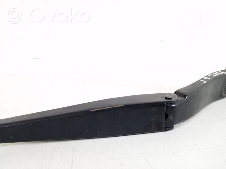 Volvo V60 Front wiper blade arm 30753509