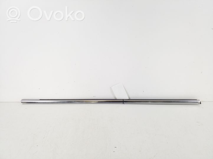 Volvo V60 Front door glass trim molding 31391785