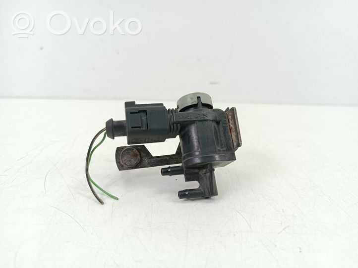 Volkswagen II LT Turbo solenoid valve 1J0906283C