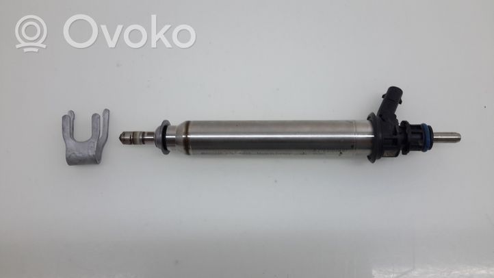 Mercedes-Benz A W176 Fuel injector A2780700687