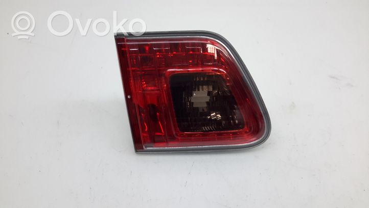 Toyota Avensis T270 Luci posteriori del portellone del bagagliaio 8159005120