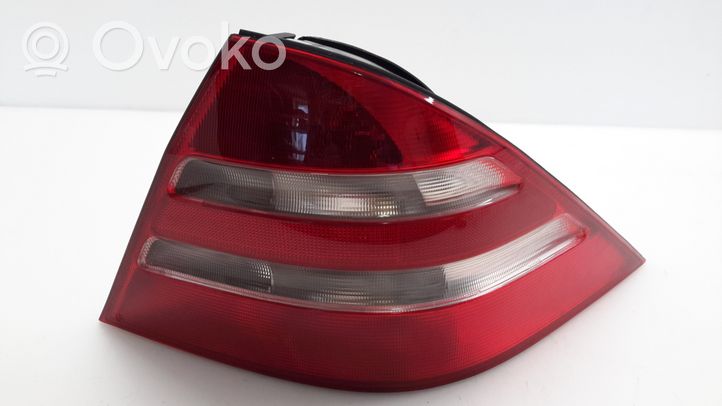 Mercedes-Benz S W220 Rear/tail lights A2208200264