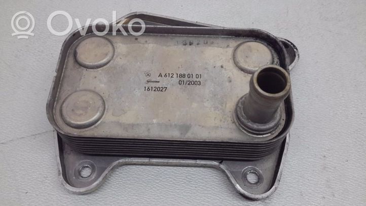 Mercedes-Benz C W203 Support de filtre à huile A6121880101