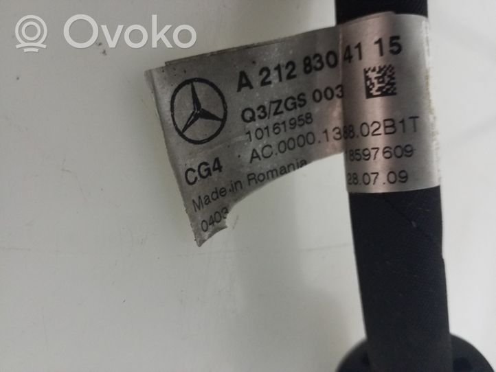 Mercedes-Benz E W212 Oro kondicionieriaus vamzdelis (-ai)/ žarna (-os) A2128304115