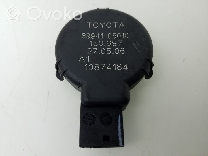 Toyota Corolla Verso AR10 Lietaus daviklis 8994105010