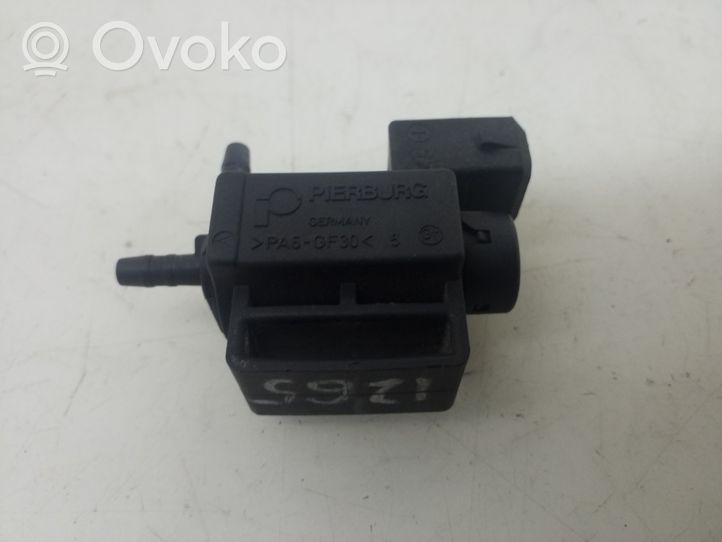 Mercedes-Benz C W203 Sensor / Fühler / Geber A0025401897