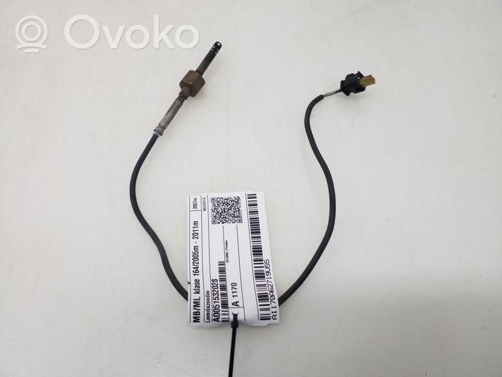 Mercedes-Benz ML W164 Sensore di temperatura dei gas di scarico A0051532028