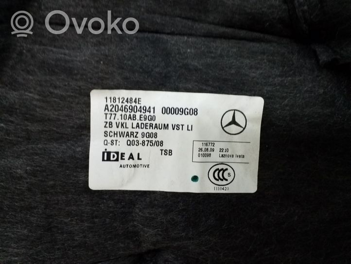 Mercedes-Benz GLK (X204) Boczek / Tapicerka / bagażnika A2046904941