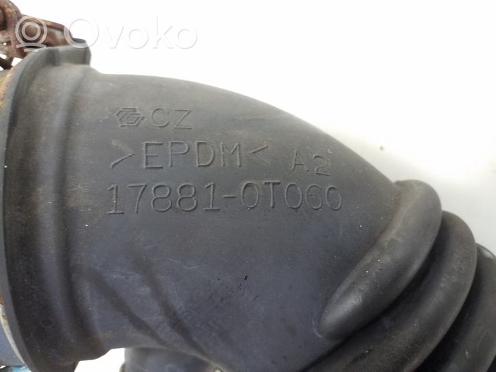 Toyota Verso Parte del condotto di aspirazione dell'aria 178810T060