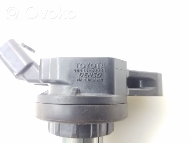 Toyota Verso Bobine d'allumage haute tension 9091902252