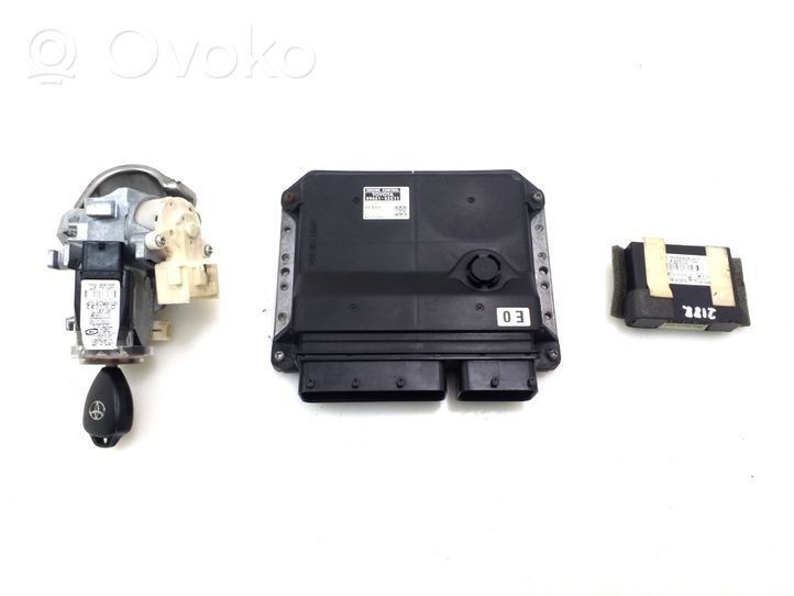 Toyota RAV 4 (XA30) Komputer / Sterownik ECU i komplet kluczy 