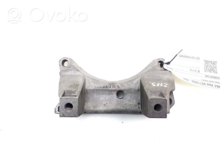 Mercedes-Benz E W211 Supporto di montaggio scatola del cambio A1402421340