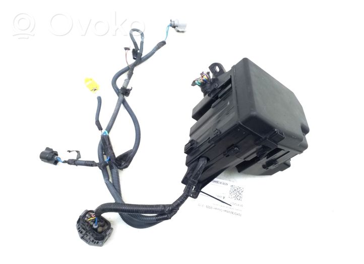 Toyota Urban Cruiser (XP110) Module de fusibles 8274152031