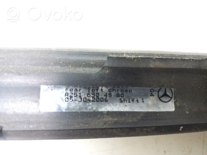 Mercedes-Benz R W251 Takaoven lista (muoto) A2516904980