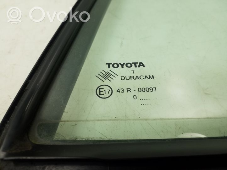 Toyota Verso Fenêtre latérale vitre arrière 681230F010