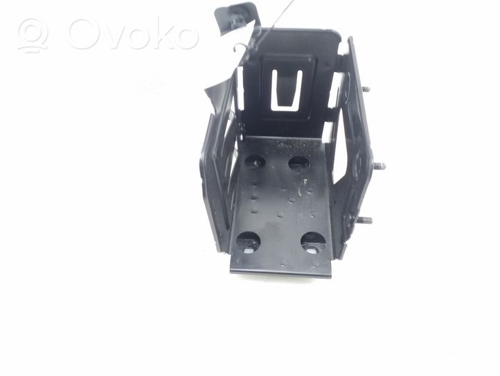 Mercedes-Benz Vito Viano W447 Staffa di montaggio della batteria A4475402640