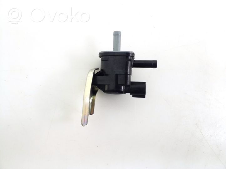 Toyota Prius+ (ZVW40) Solenoidinis vožtuvas 9091012276