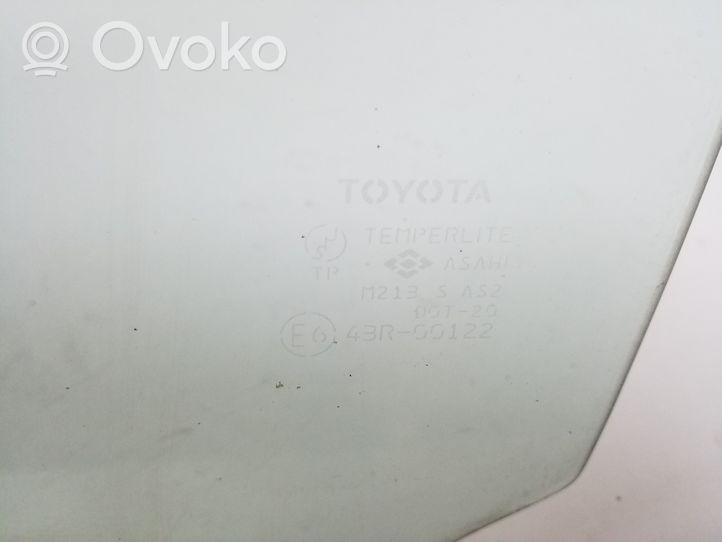 Toyota Yaris Takaoven ikkunalasi 