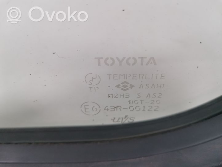 Toyota Prius (XW10) Mažasis "A" galinių durų stiklas 