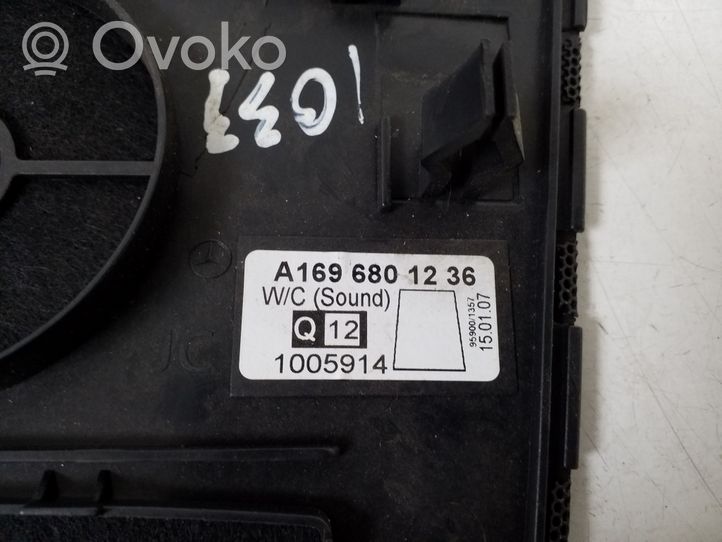 Mercedes-Benz A W169 Inny element deski rozdzielczej A1696801236