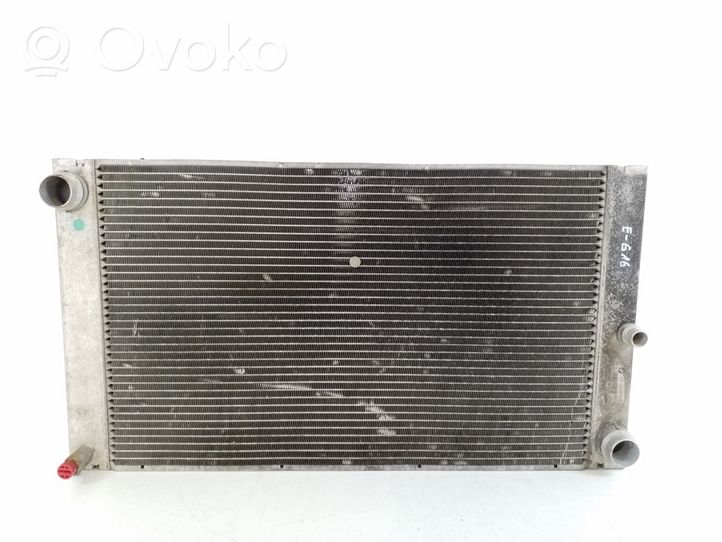 BMW 5 E60 E61 Radiateur de refroidissement 17112248478