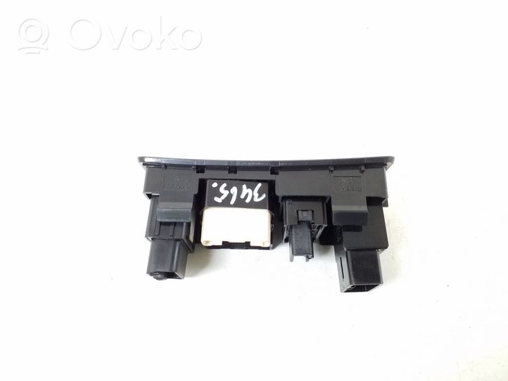 Toyota Corolla E120 E130 Wiper turn signal indicator stalk/switch 