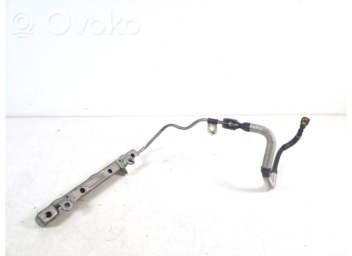 Toyota Prius+ (ZVW40) Linea principale tubo carburante 23814-37061