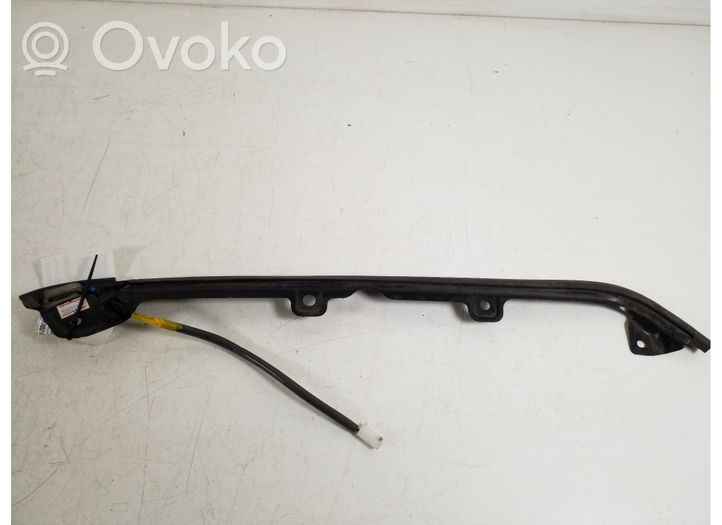 Lexus RX 330 - 350 - 400H Autres éléments garniture de coffre 84260-48010