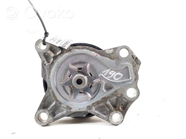 Toyota Yaris Pompe de circulation d'eau 16100-09450