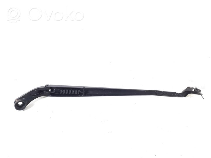 Toyota Prius Prime Priekinio stiklo valytuvų kojelė 85221-47170