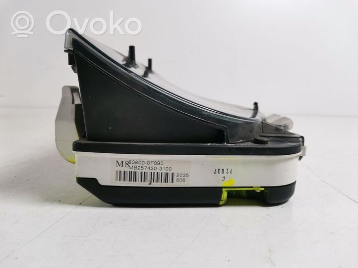 Toyota Corolla Verso AR10 Compteur de vitesse tableau de bord 83800-0F090