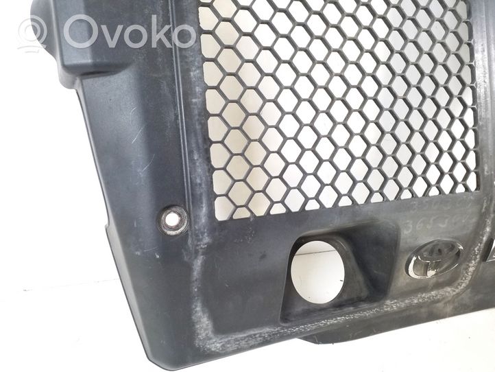 Toyota Hilux (AN10, AN20, AN30) Copri motore (rivestimento) 12601-0L050