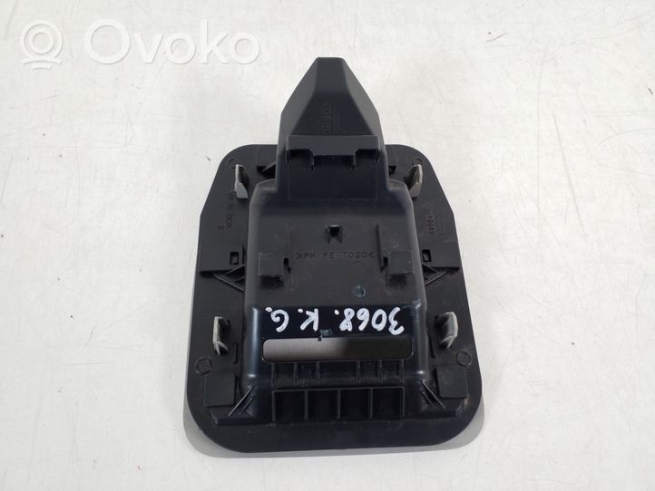 Toyota RAV 4 (XA40) Regolatore altezza cintura di sicurezza 73137-42010