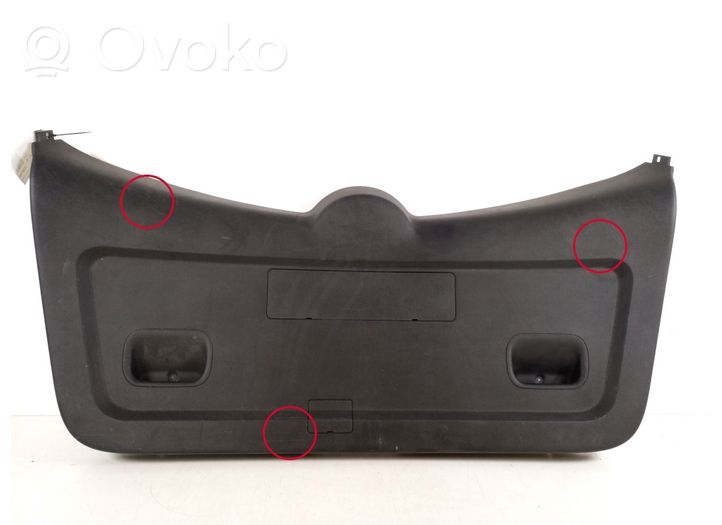 Toyota Corolla Verso AR10 Takaluukun koristelista 64781-0F010