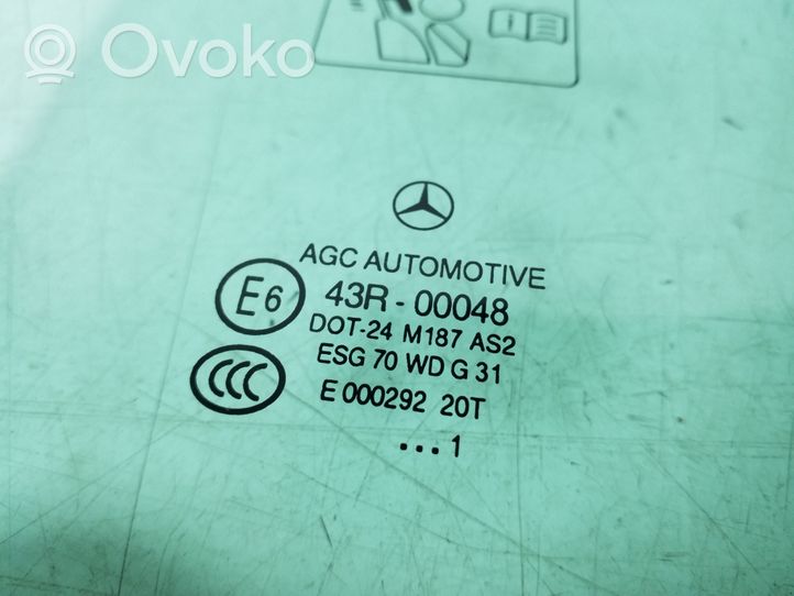 Mercedes-Benz B W246 W242 Takaoven ikkunalasi A2467350400