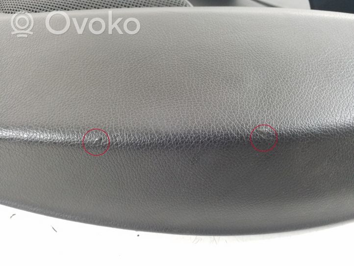 Mercedes-Benz B W246 W242 Apmušimas galinių durų (obšifke) A2467300062