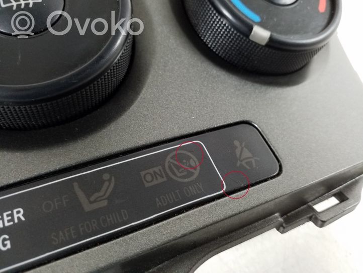 Toyota Auris 150 Ilmastoinnin ohjainlaite/moduuli 55406-02160