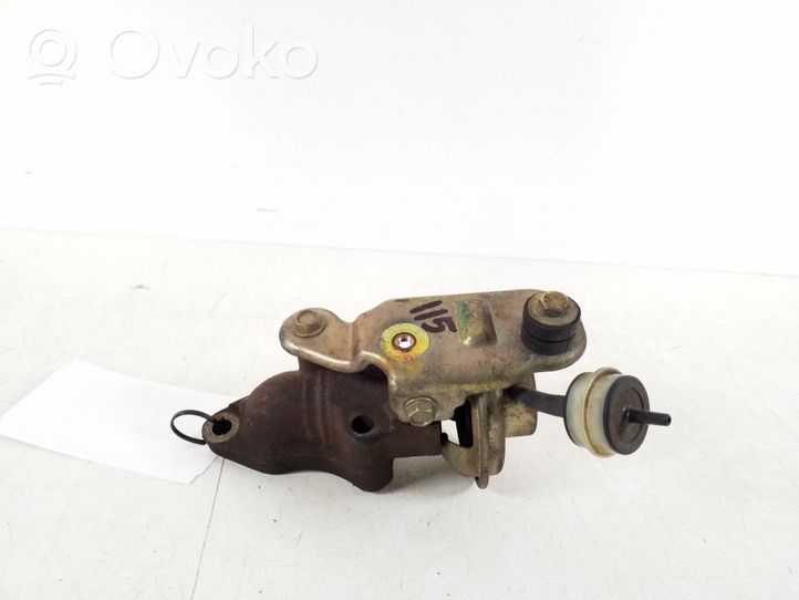 Toyota Corolla E120 E130 Soupape vanne EGR 25800-27040