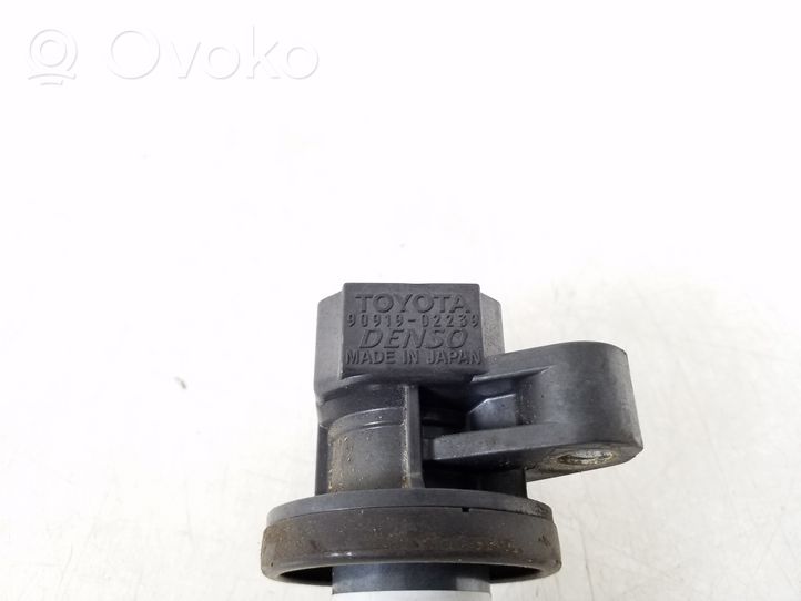 Toyota Corolla E120 E130 Bobine d'allumage haute tension 90919-02239