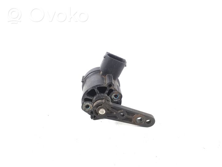 Mercedes-Benz E W210 Rear air suspension level height sensor A0105427517