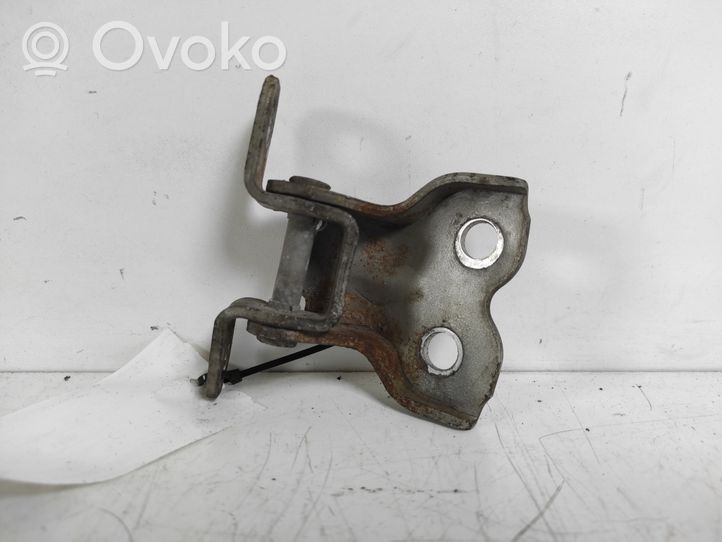 Toyota Yaris Verso Zawias dolny drzwi 68730-52010