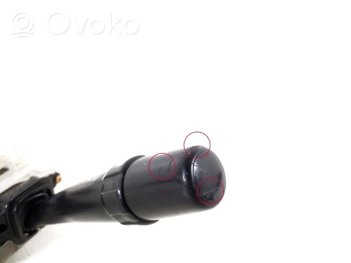 Toyota Camry Wiper turn signal indicator stalk/switch 84310-33520