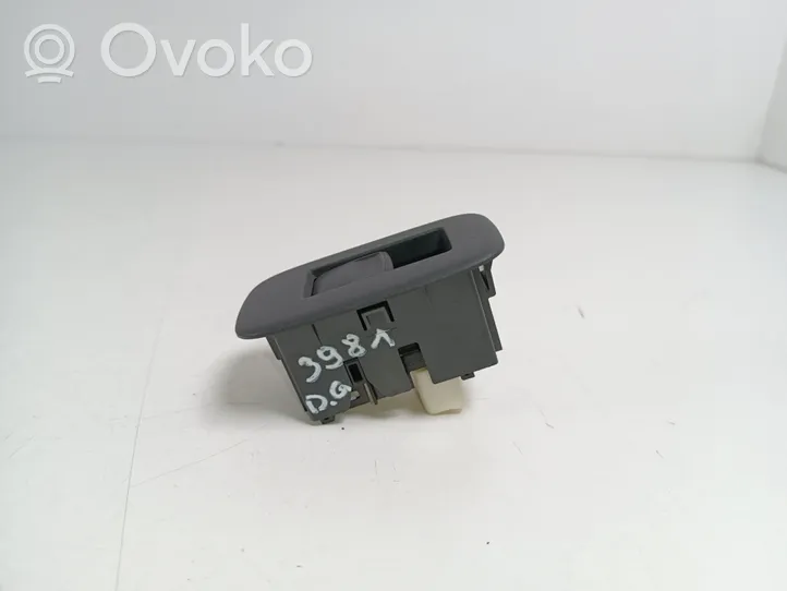 Toyota Auris 150 Electric window control switch 84810-0D030