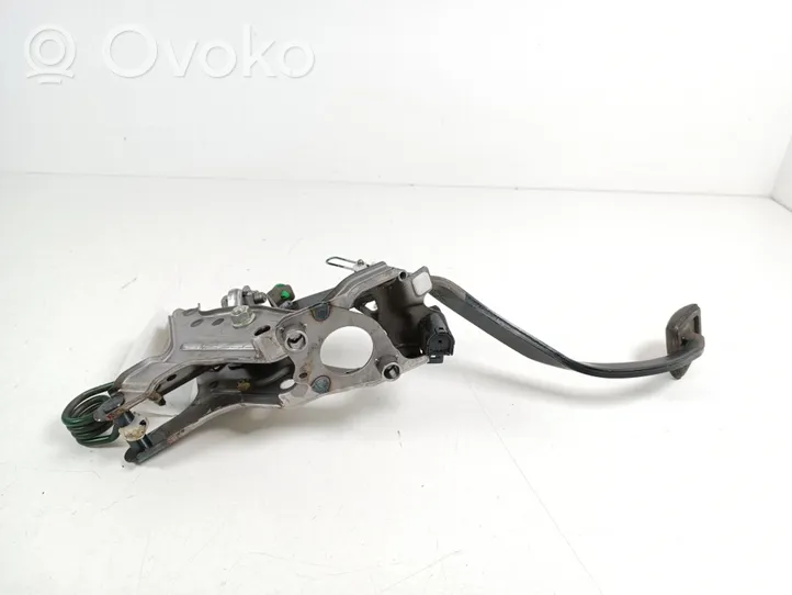 Toyota Auris 150 Kytkinpoljin 31301-12520