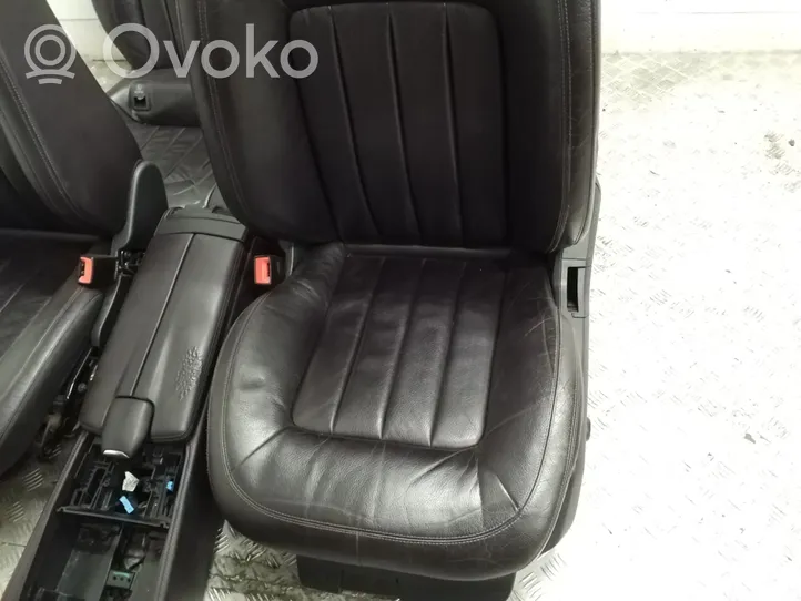 Mercedes-Benz CLS C218 X218 Juego interior 