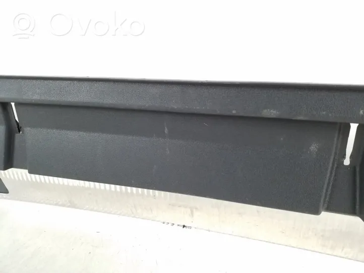 Audi Q3 8U Trunk/boot sill cover protection 8U0864483M