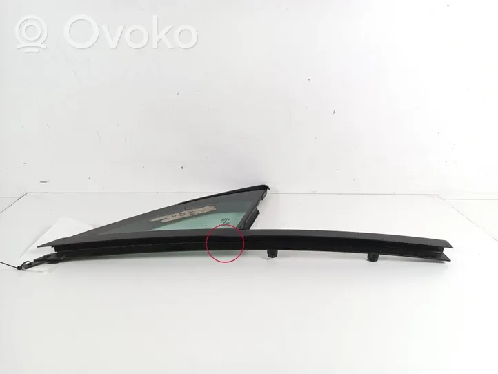 Volkswagen Touareg II Front door vent window glass four-door 7P0845114D