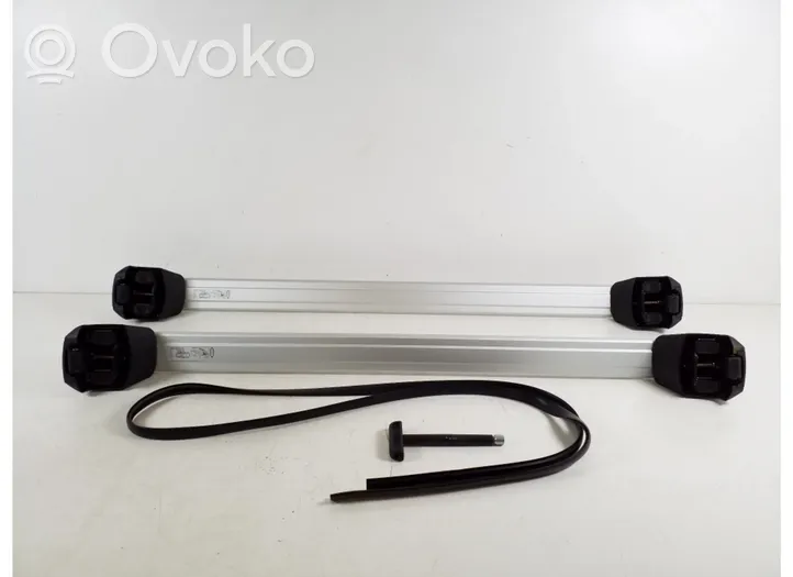 Audi Q3 8U Roof bar rail 8U0071151